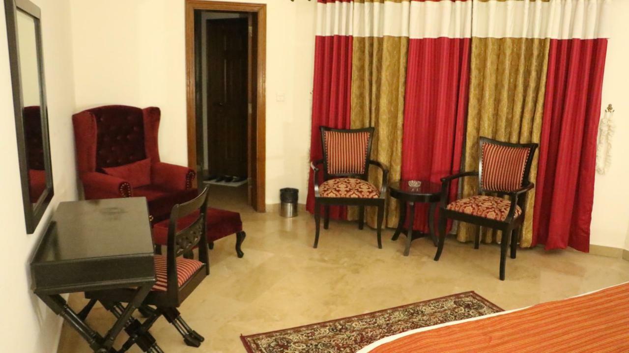 The Royal Manor Panzió Iszlámábád Kültér fotó